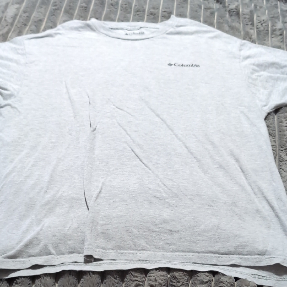 Columbia Men's Light Gray Short Sleeve Tee